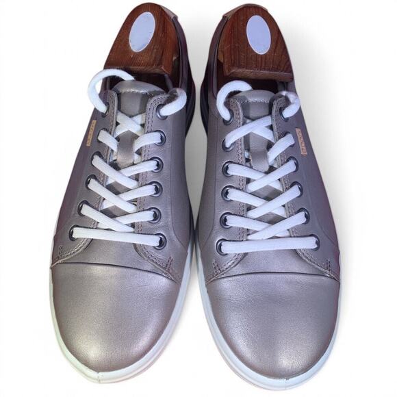 ECCO Soft 7- Women’s Leather Sneaker-Size US 9-Silver - Picture 1 of 7